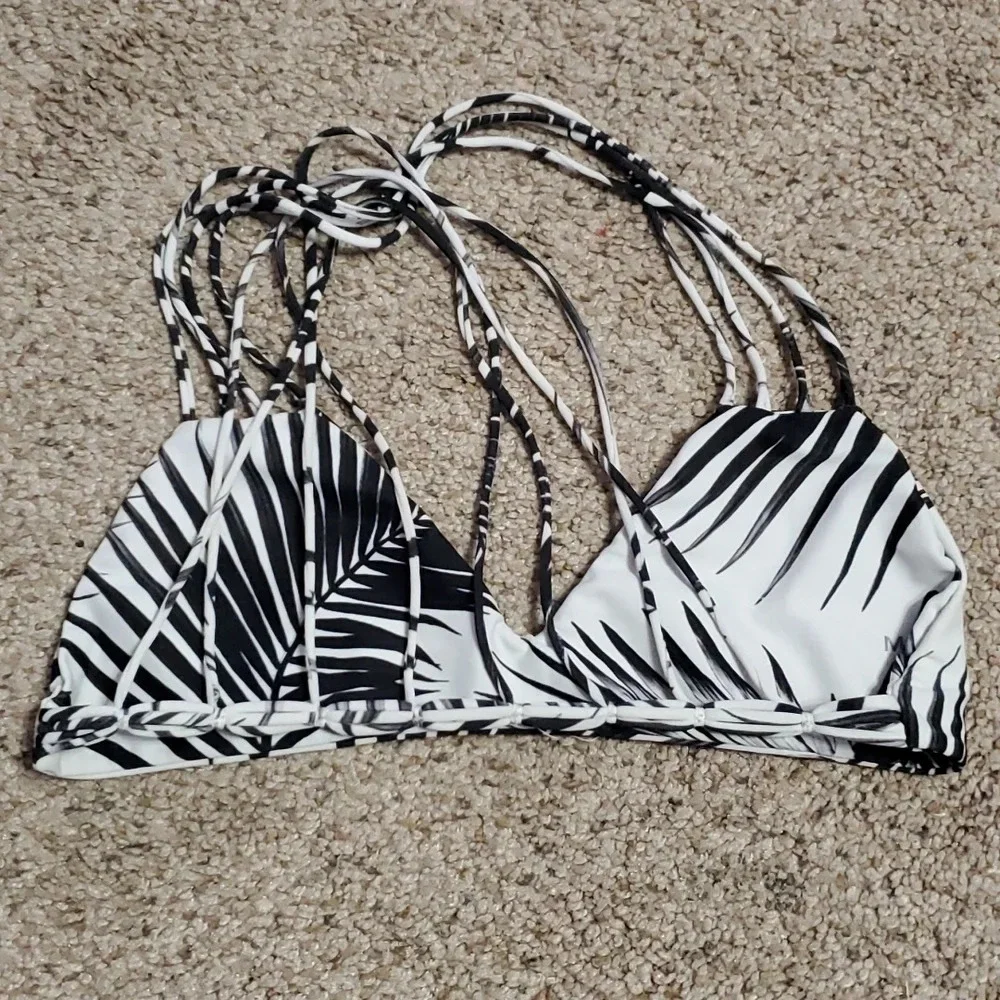 Mikoh Banyans Multi String Bikini Swim Top In Palm Leaf M